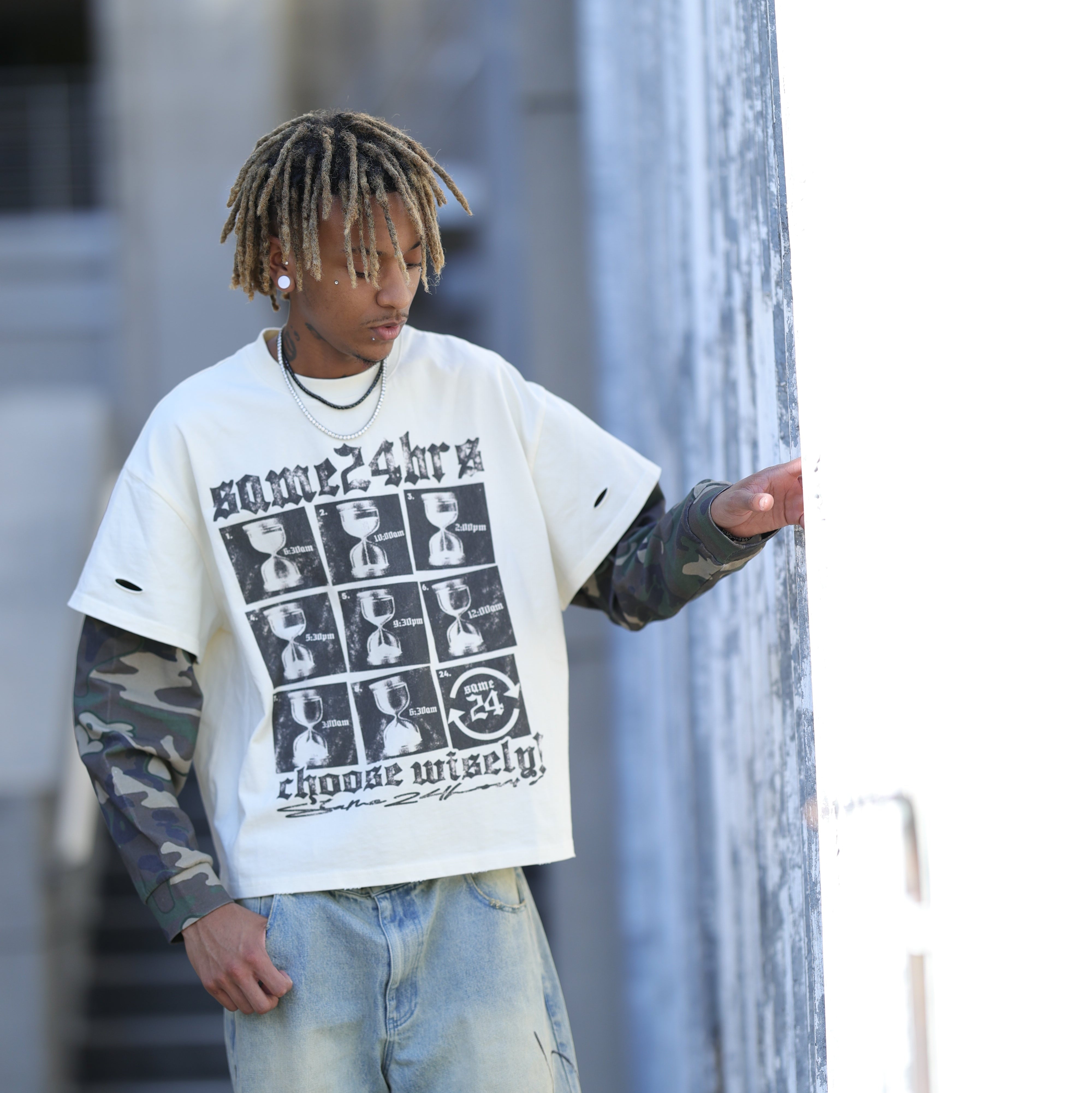 Timeline Long Sleeve